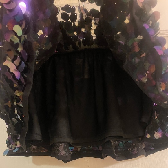 iHeartRaves Black Disco Mermaid Sequin Mini Skirt Size M NWOT Rave Festival EDM - Picture 7 of 9